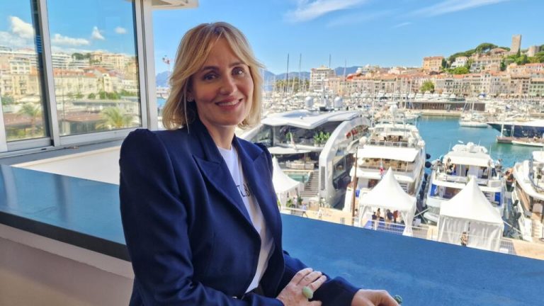 La réalisatrice Judith Godrèche, à Cannes, pour son film «Mémoire de fille» d'Annie Ernaux