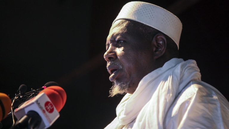 Mali: l'ancien ministre Hamma Ag Mahmoud rallie la coalition de l'imam Dicko
