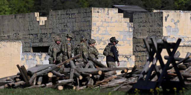 Troupes américaines en Allemagne : Donald Trump affirme qu’il va retirer « bien davantage » de soldats que les 5 000 annoncés par le Pentagone