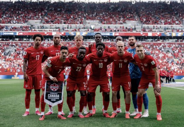Coupe du monde 2026 : Ahmed et Larin titulaires, les compositions officielles de Canada vs Qatar
