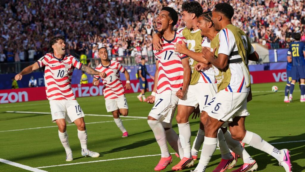 Coupe du monde 2026: les États-Unis sortent la Bosnie et rejoignent les deux autres pays organisateurs en 8es